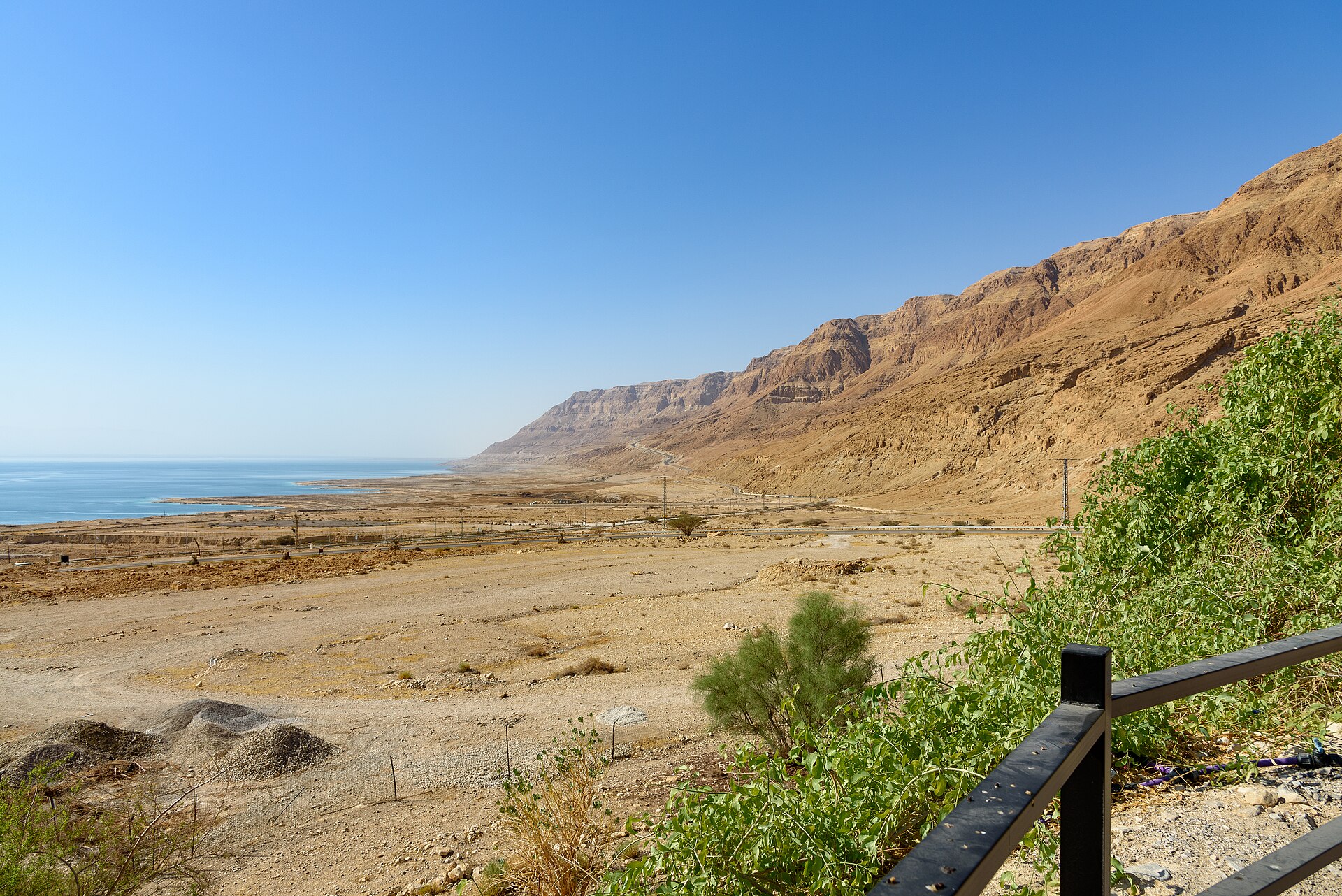 The shore of the Dead Sea today. Genesis 14:3 identifies the Valley of Siddim with what is now the Salt Sea, the Dead Sea.