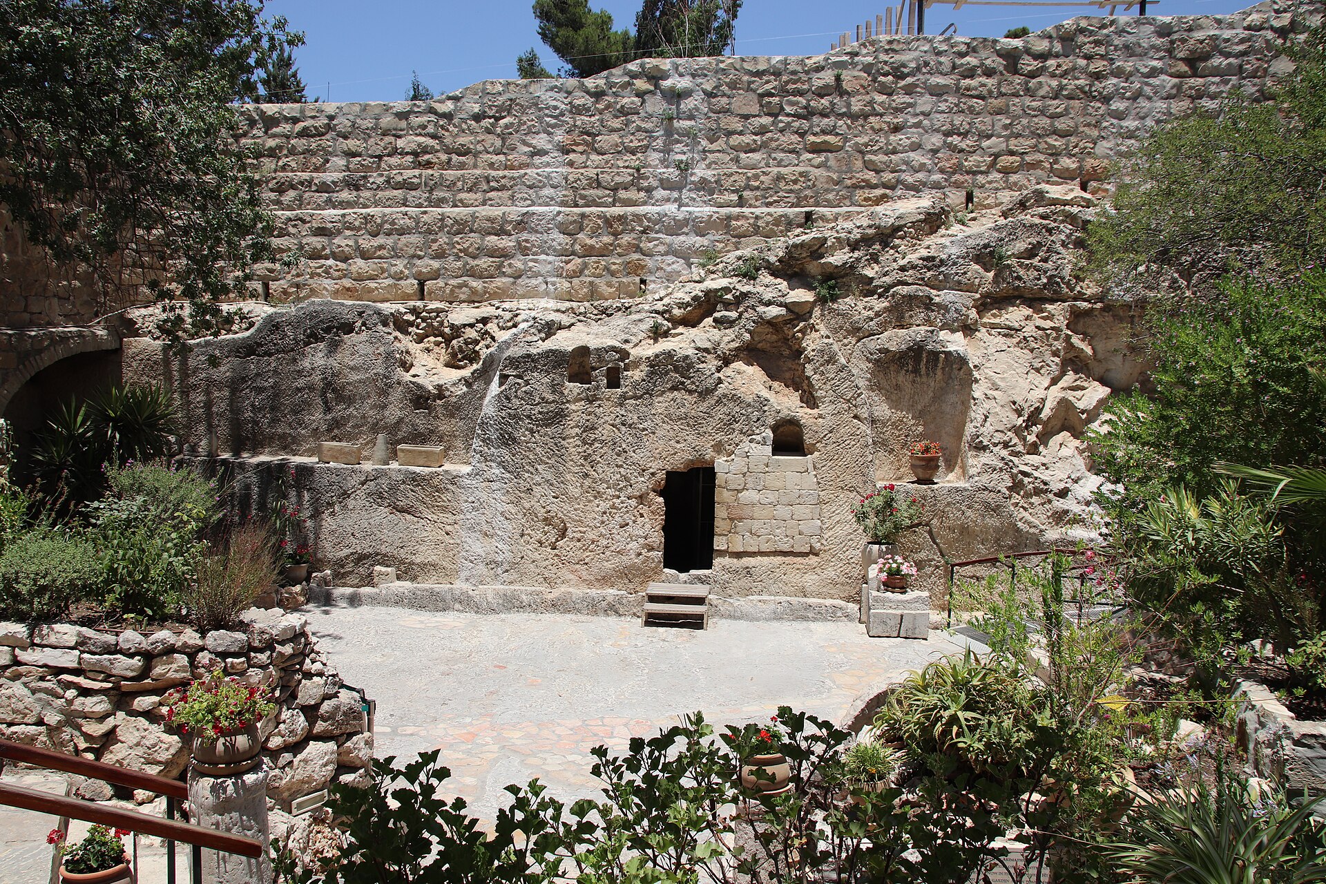 The Garden Tomb in Jerusalem. It shows a tomb entrance cut into rock, but it has not been established as the actual place where Jesus was buried.